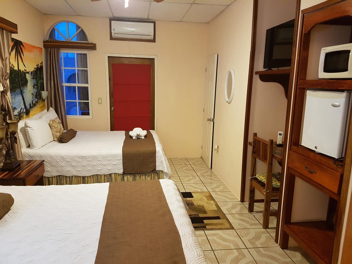 Beya Suites 蓬塔戈尔达 外观 照片
